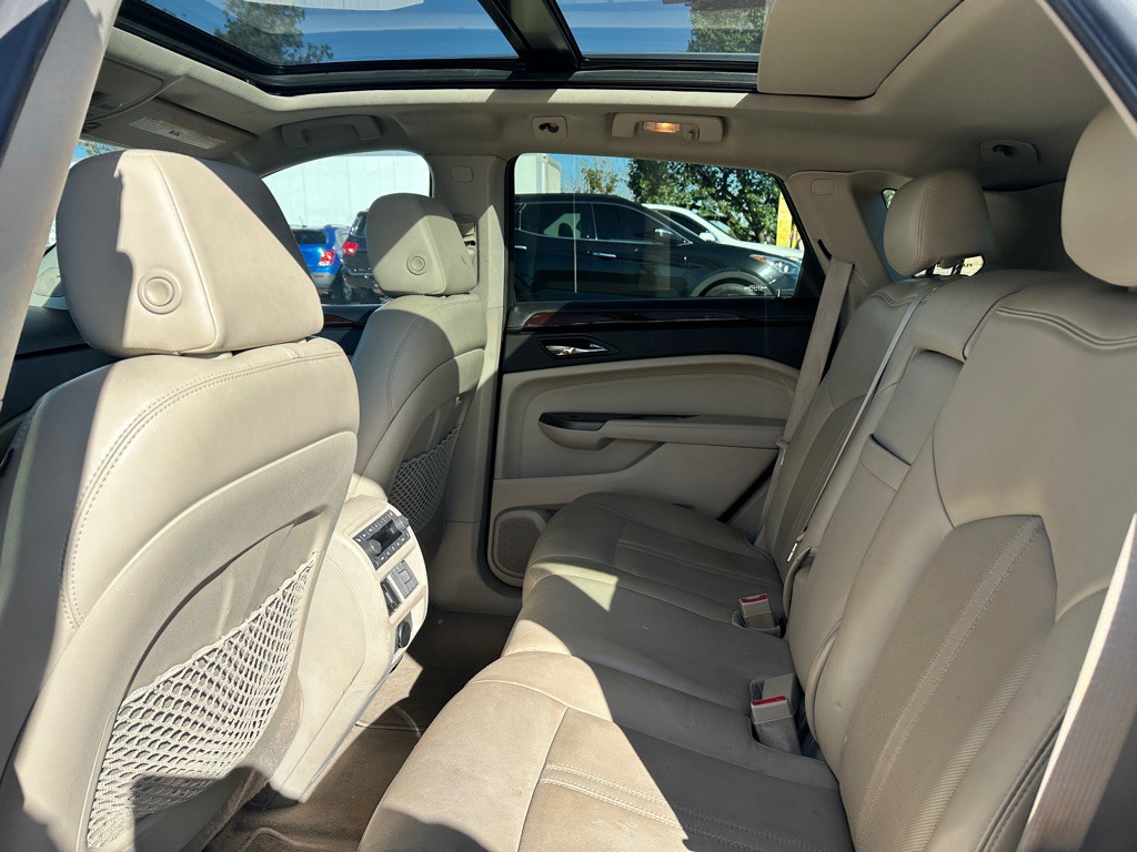 2012 Cadillac SRX Image 10