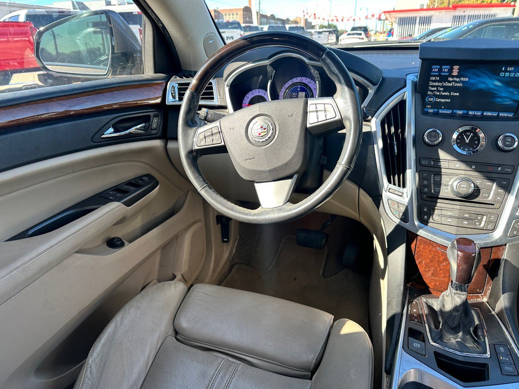 2012 Cadillac SRX Image 12