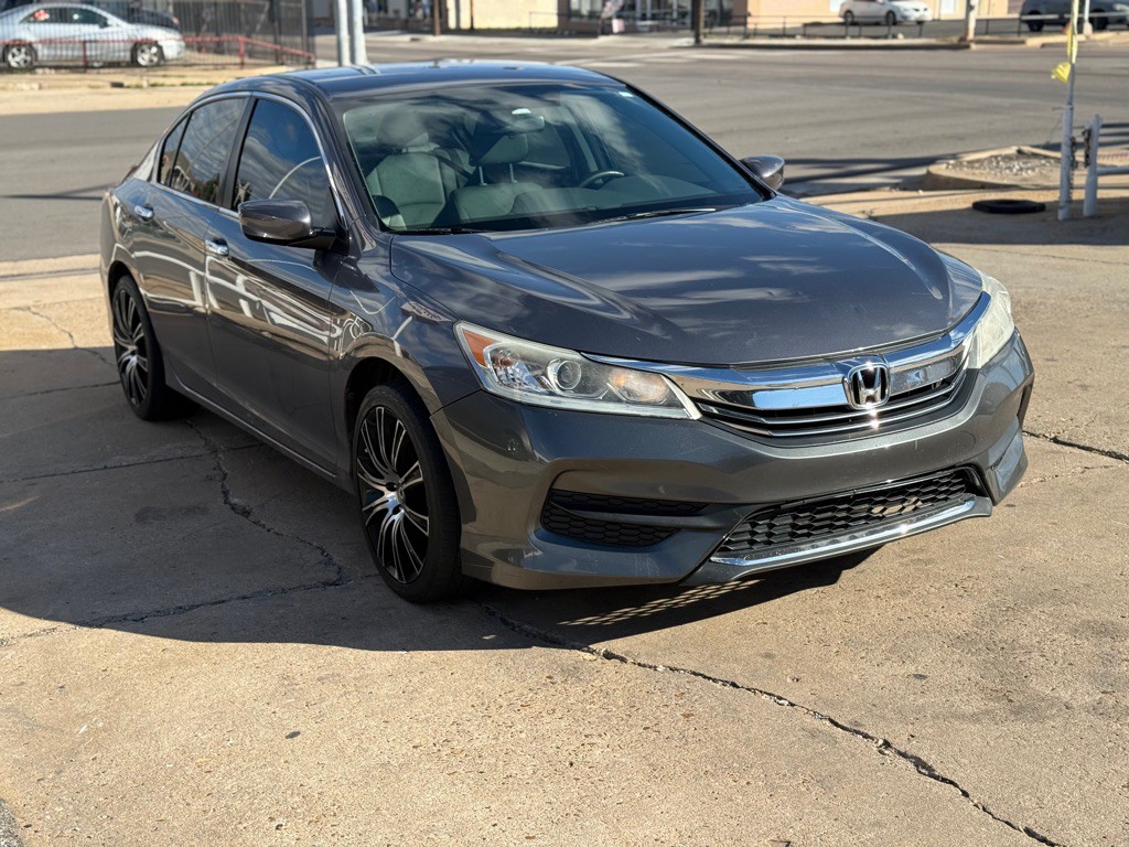 2017 Honda Accord Image 3