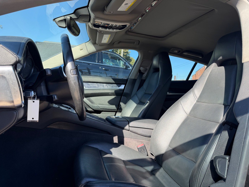 2014 Porsche Panamera Image 11