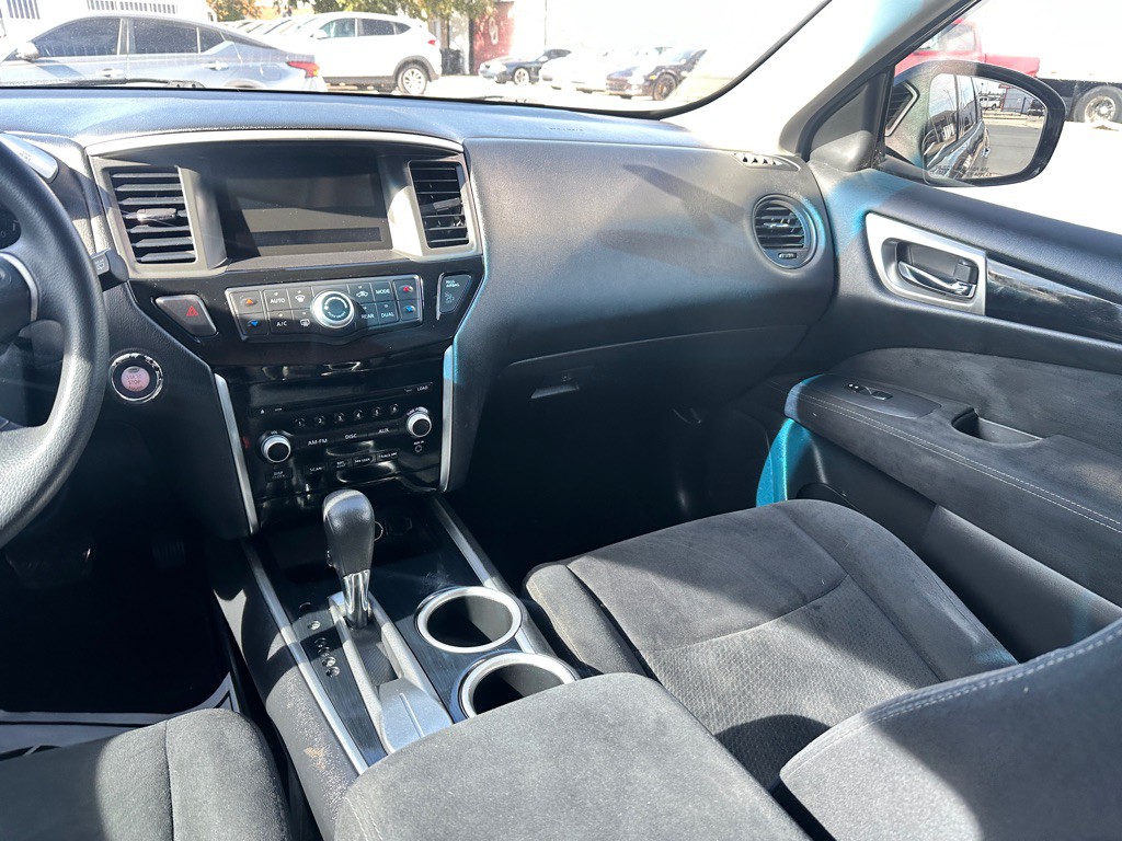 2014 Nissan Pathfinder Image 13