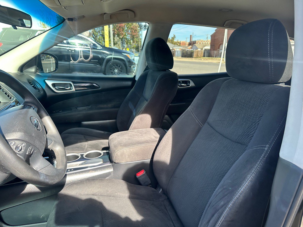 2014 Nissan Pathfinder Image 15