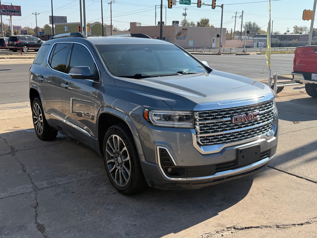 2022 GMC Acadia Image 3