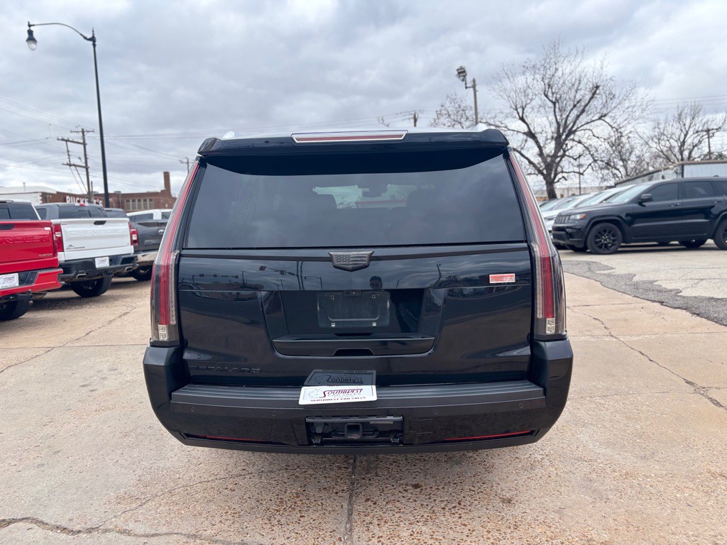 2020 Cadillac Escalade Image 6