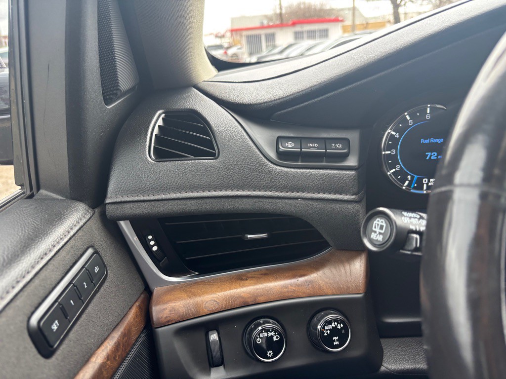 2020 Cadillac Escalade Image 21