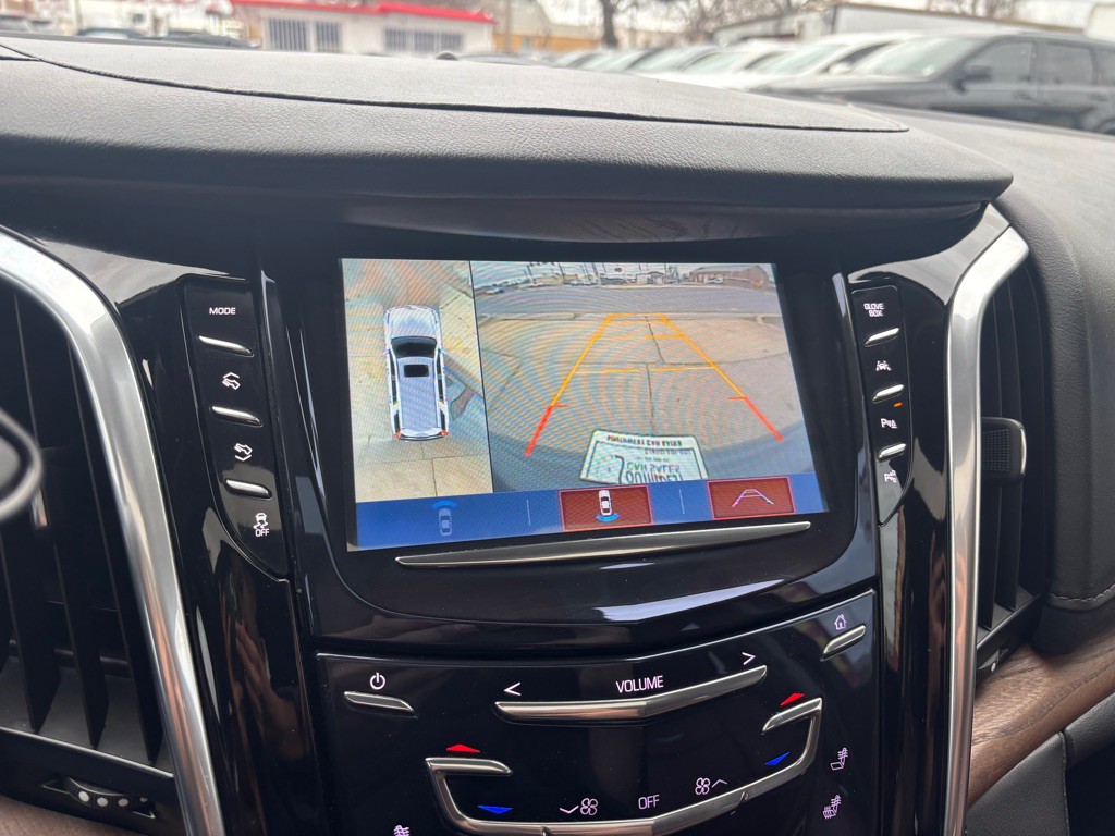 2020 Cadillac Escalade Image 26