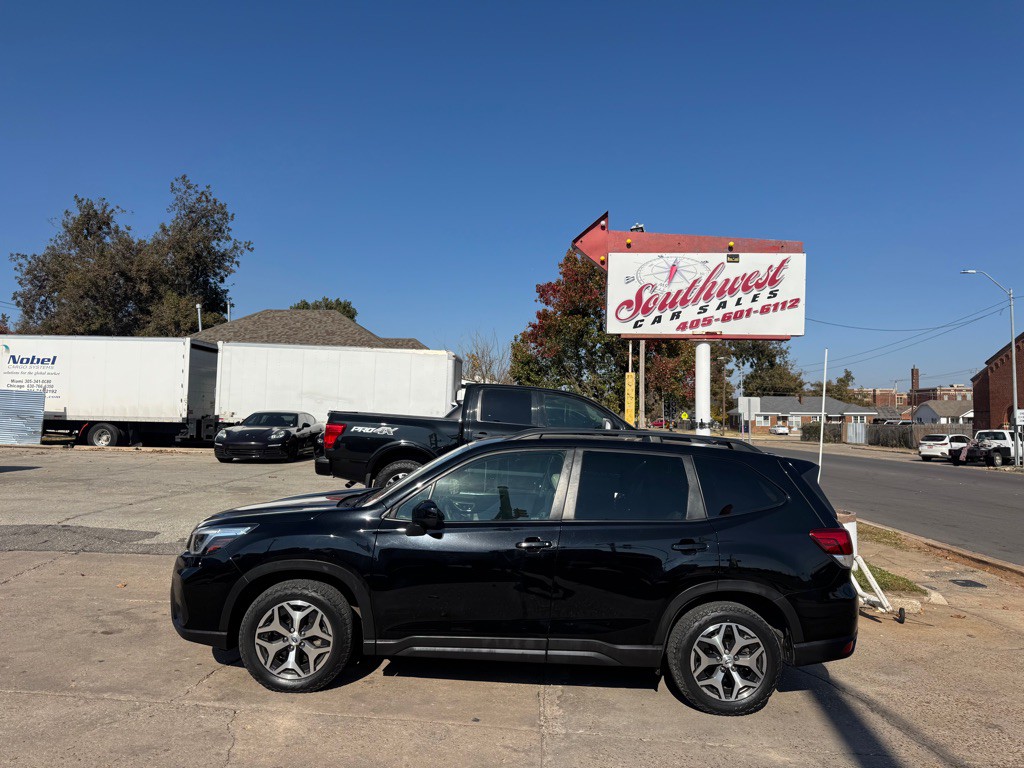 2021 Subaru Forester Image 3