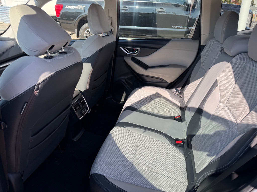 2021 Subaru Forester Image 7