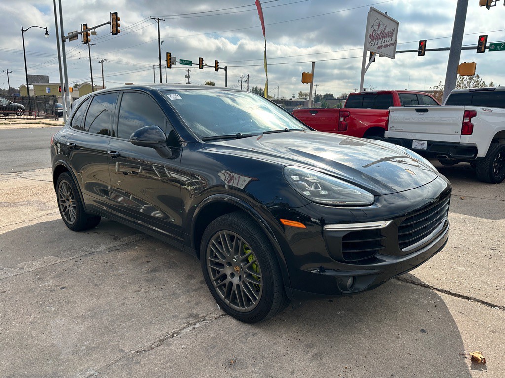 2018 Porsche Cayenne Image 3