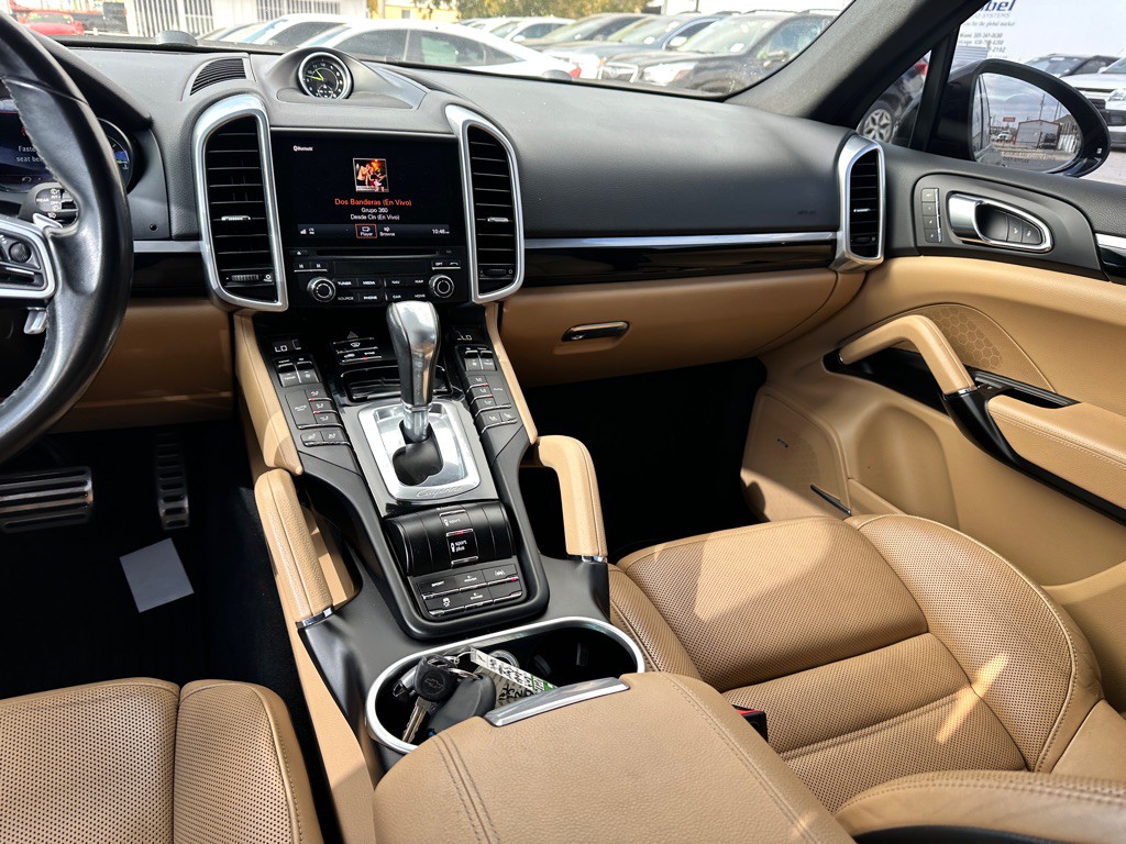 2018 Porsche Cayenne Image 14