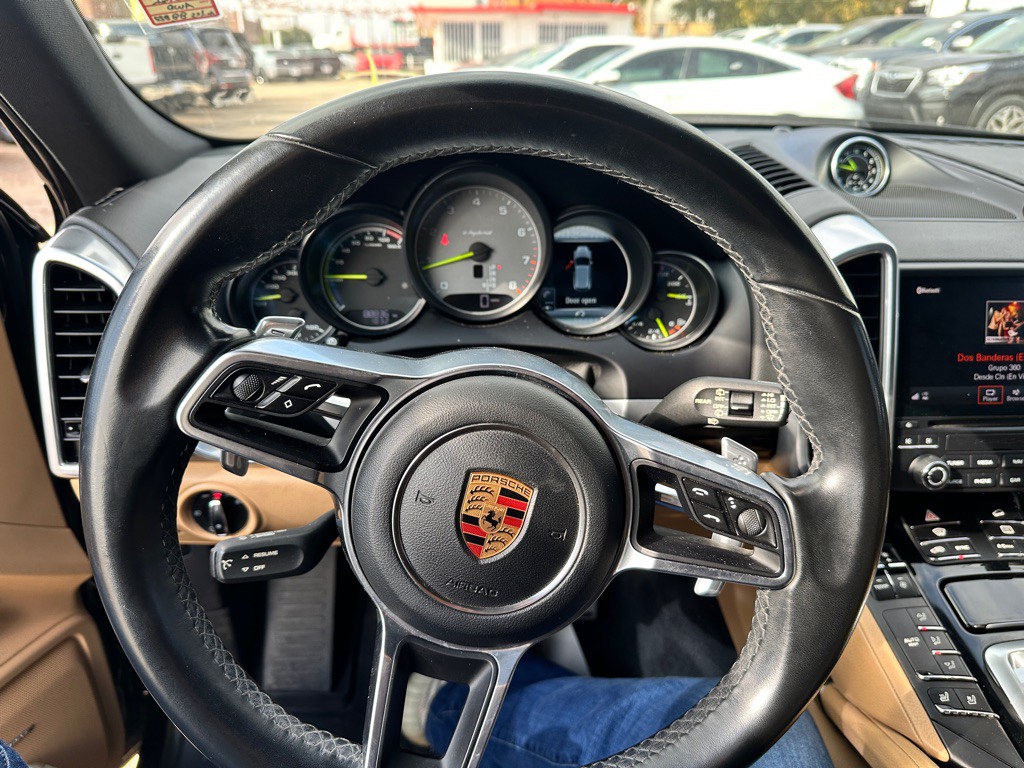 2018 Porsche Cayenne Image 17