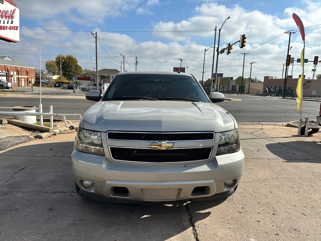 2007 Chevrolet Tahoe Image 2