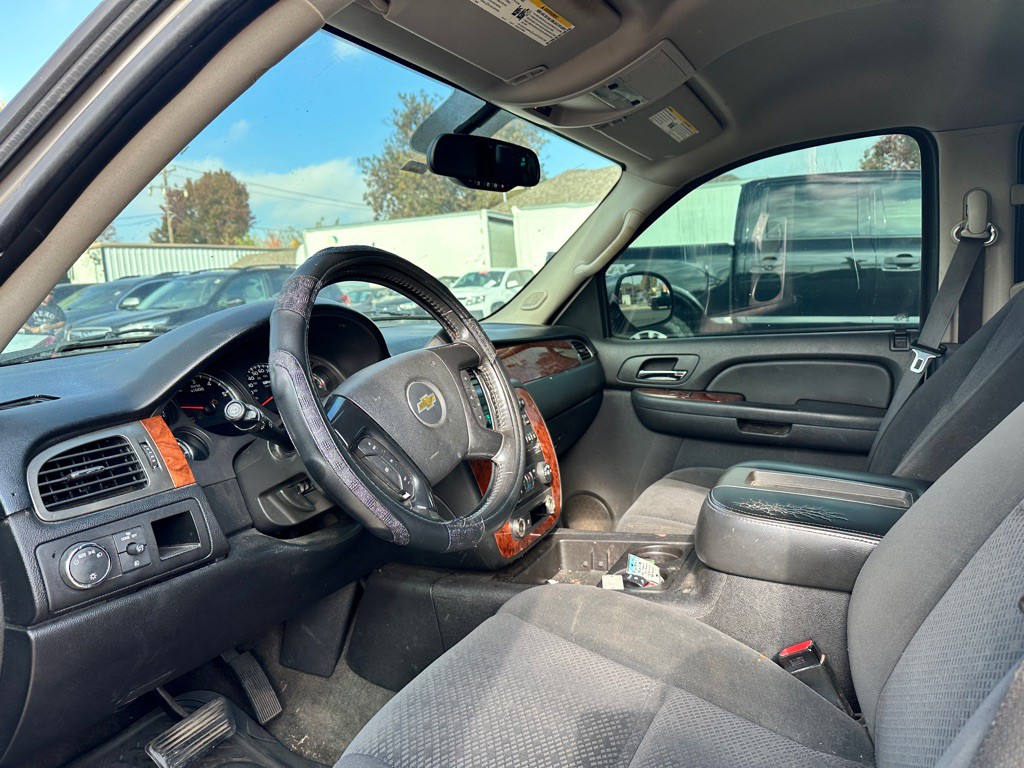 2007 Chevrolet Tahoe Image 14