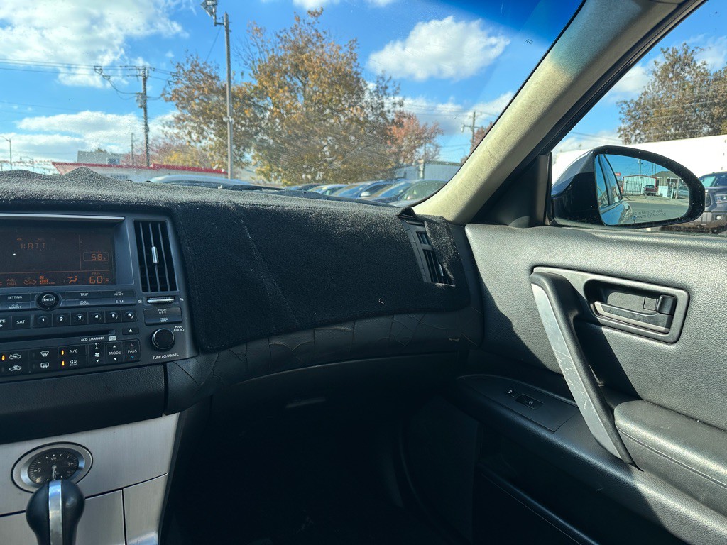 2003 INFINITI FX35 Image 12