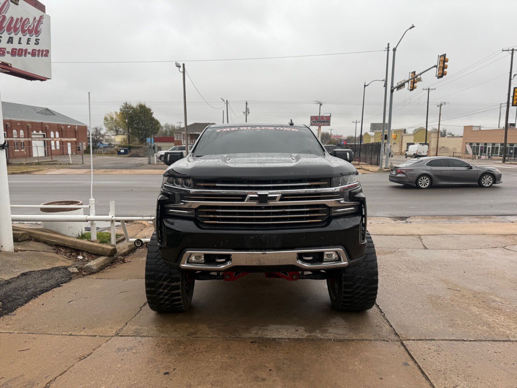 2019 Chevrolet Silverado 1500 Image 2