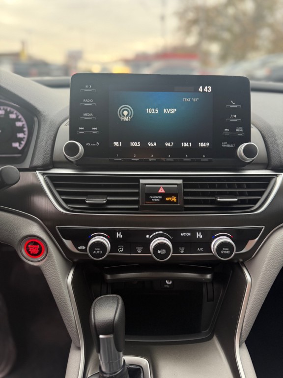 2019 Honda Accord Image 11