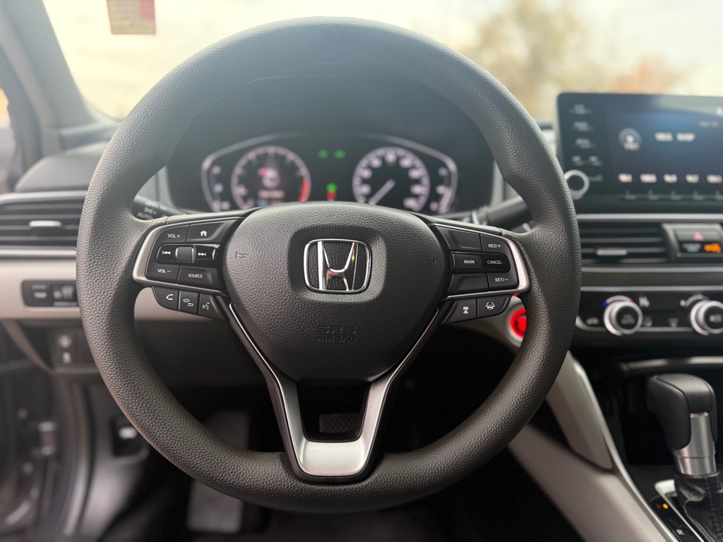 2019 Honda Accord Image 13