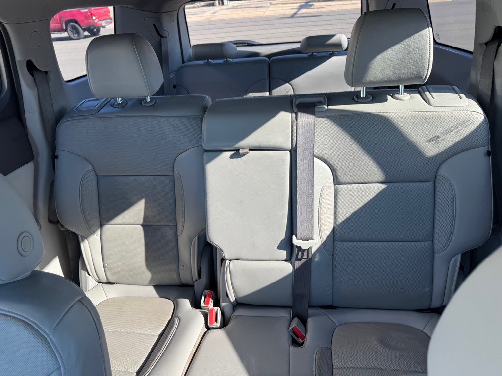 2020 GMC Acadia Image 18