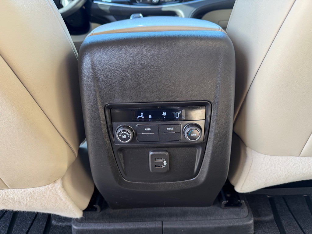 2021 Buick Enclave Image 19