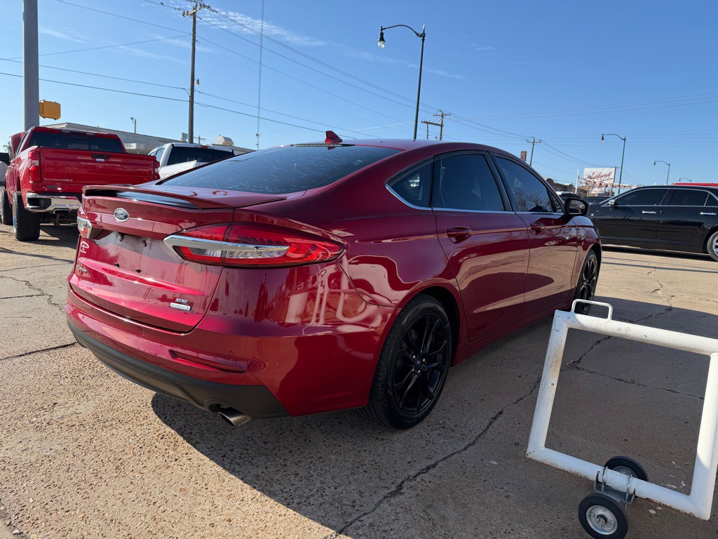 2019 Ford Fusion Image 5