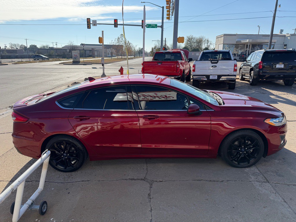 2019 Ford Fusion Image 6