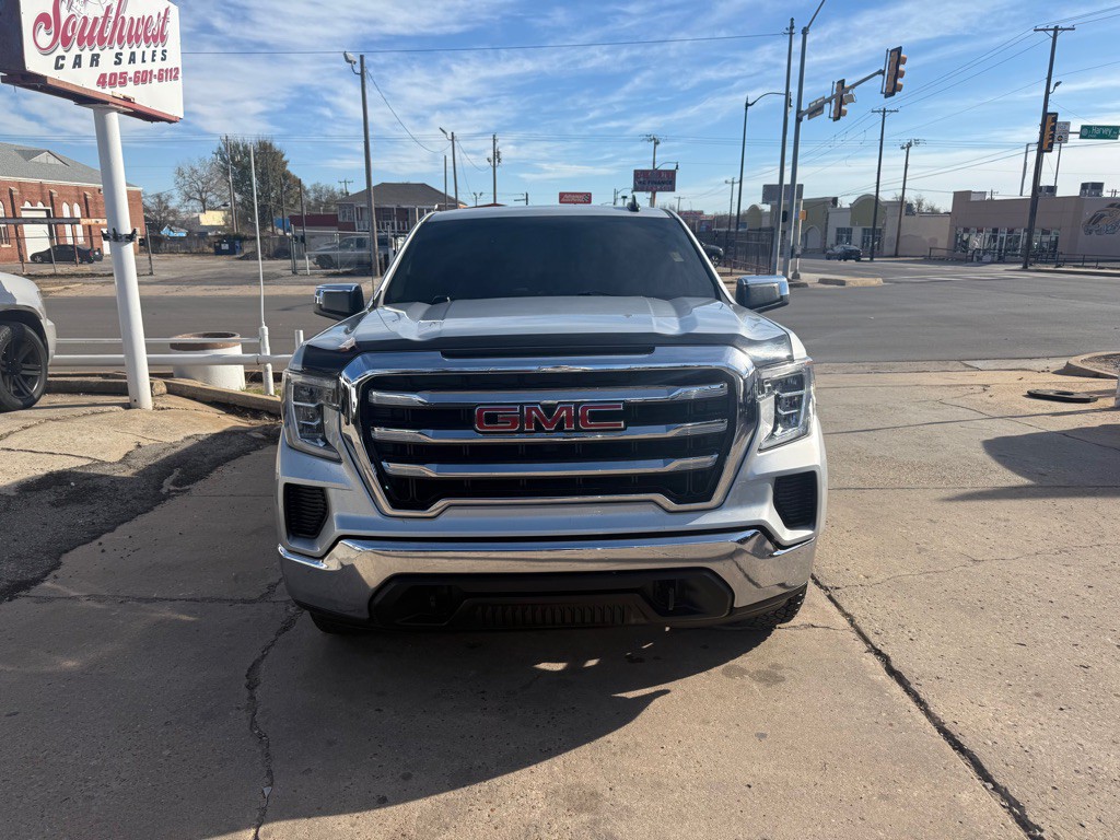 2019 GMC Sierra Image 2