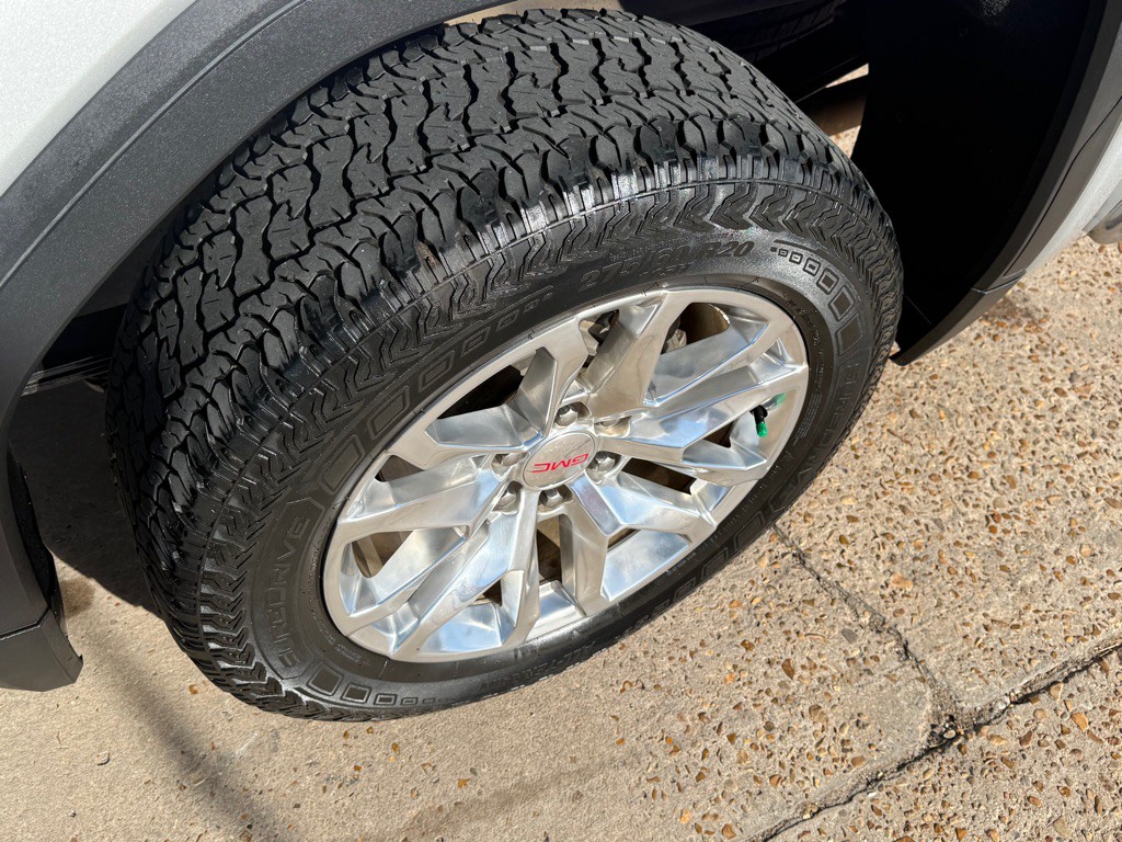 2019 GMC Sierra Image 9