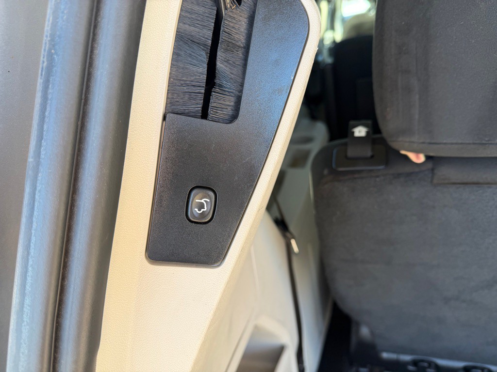 2016 Dodge Grand Caravan Image 6