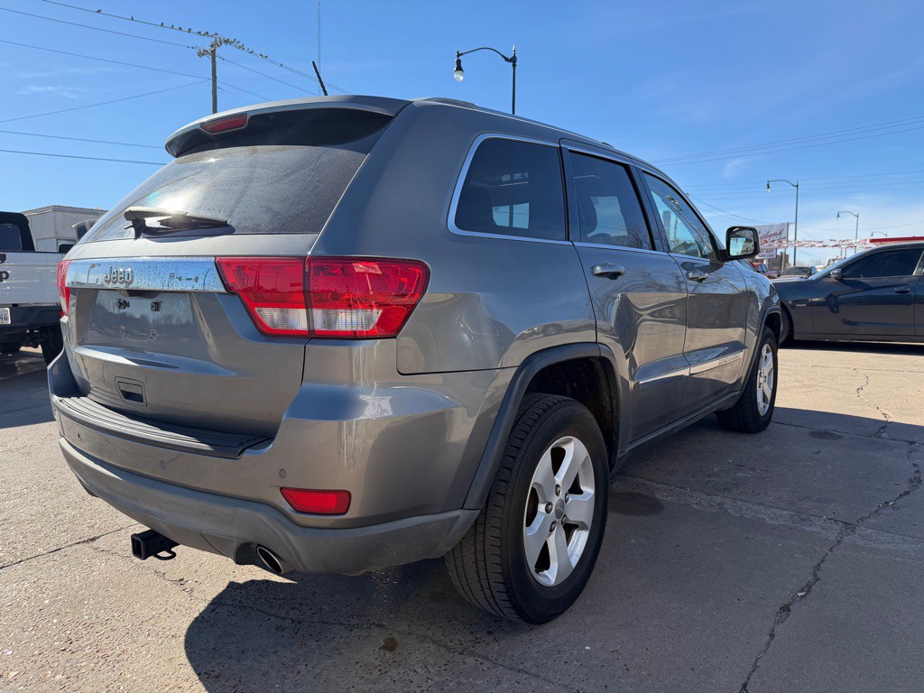 2012 Jeep Grand Cherokee Image 7