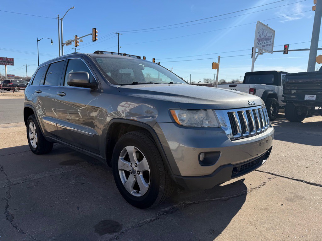 2012 Jeep Grand Cherokee Image 9