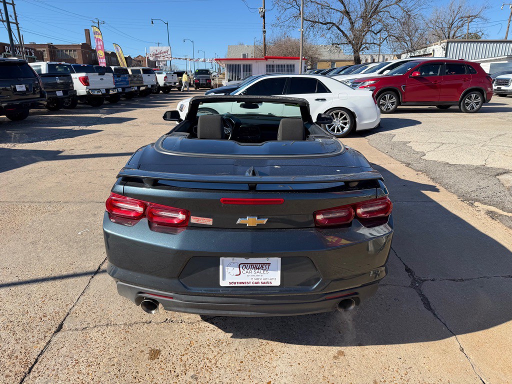 2023 Chevrolet Camaro Image 4