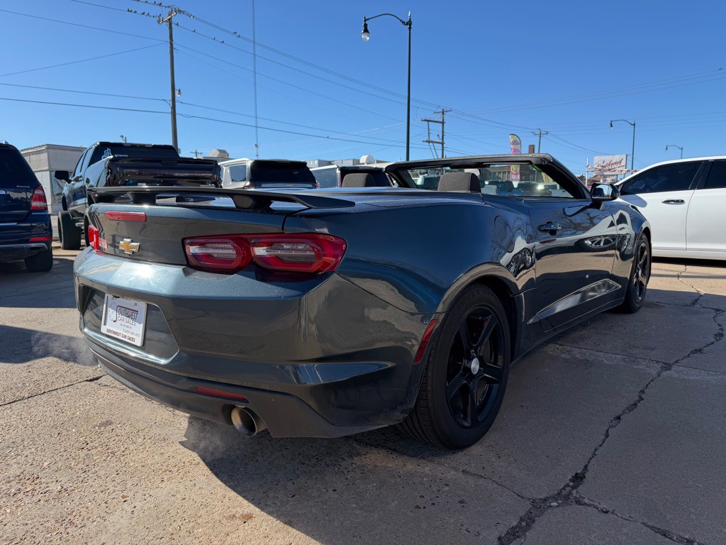 2023 Chevrolet Camaro Image 5