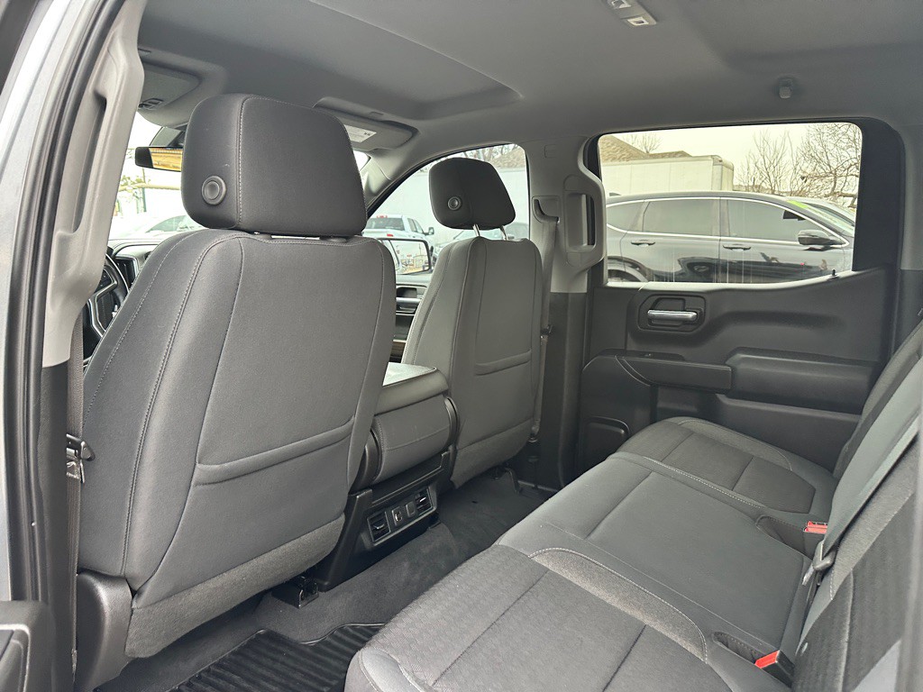 2019 Chevrolet Silverado 1500 Image 11