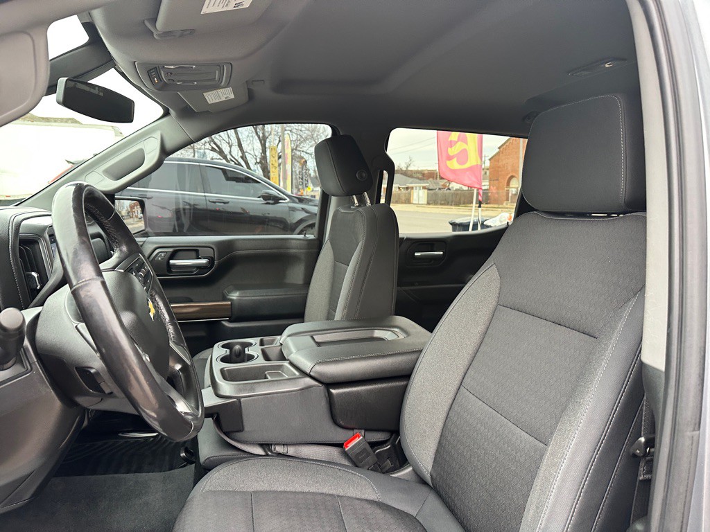 2019 Chevrolet Silverado 1500 Image 16