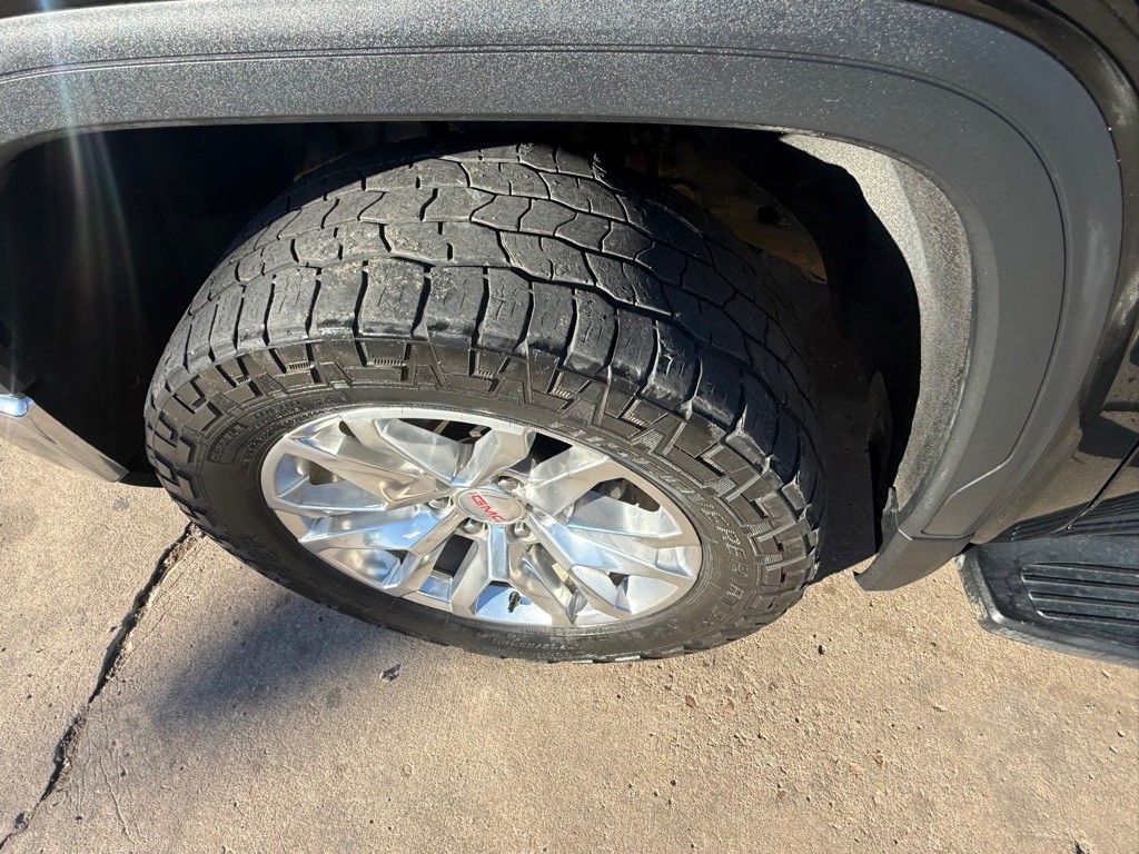 2020 GMC Sierra Image 9