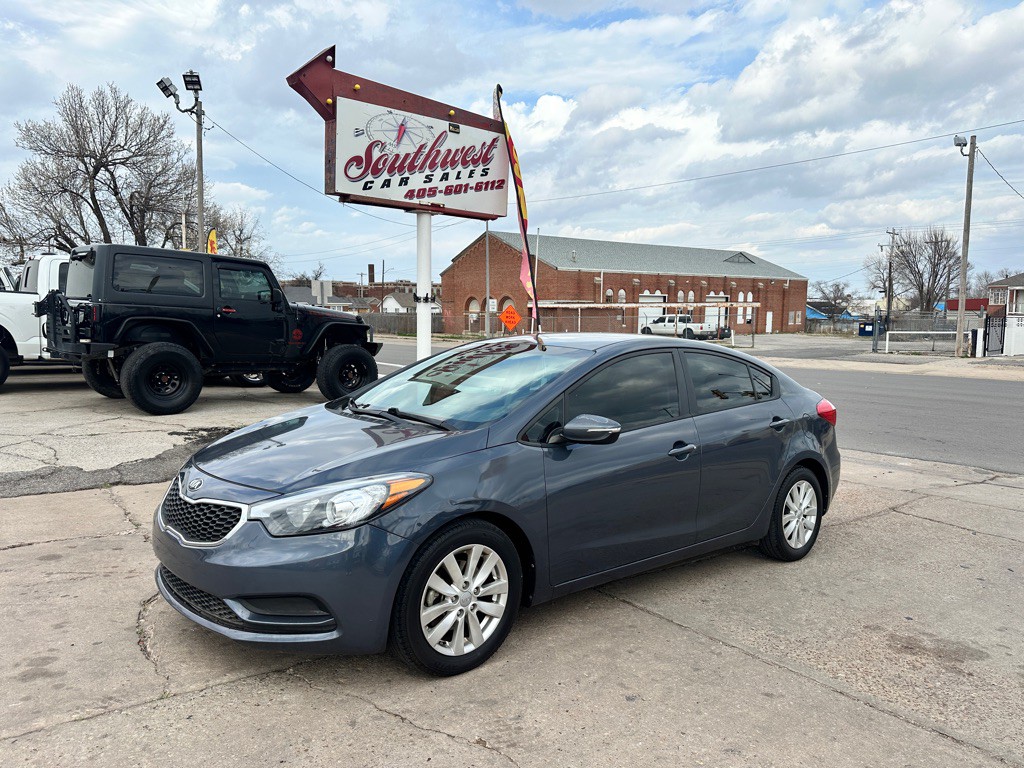 2016 Kia Forte Image 1