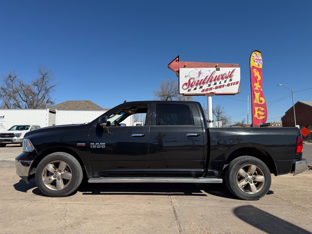 2017 RAM 1500 Image 2