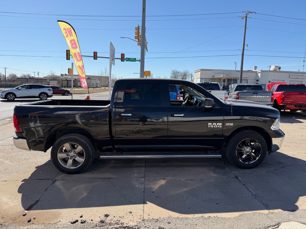 2017 RAM 1500 Image 6