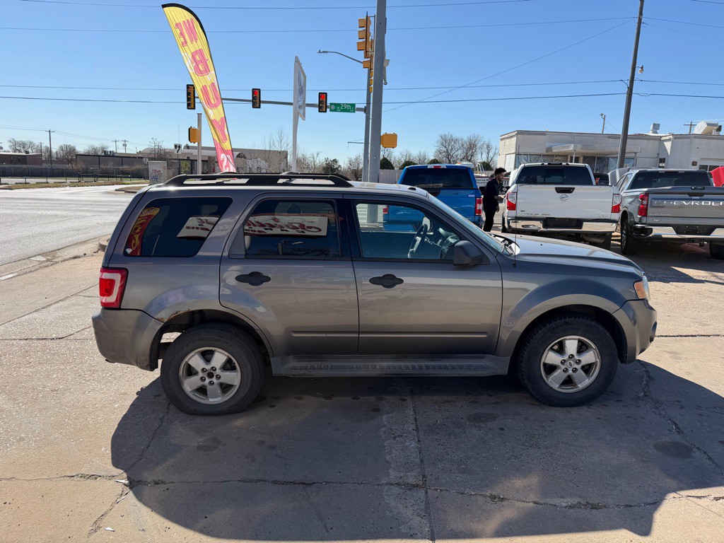 2009 Ford Escape Image 6