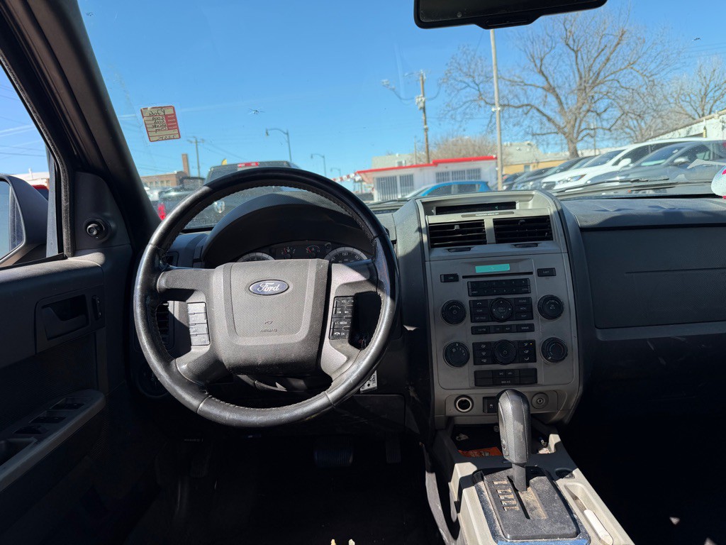 2009 Ford Escape Image 10