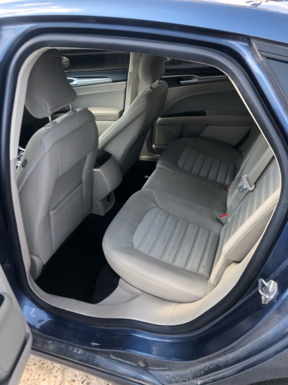 2018 Ford Fusion Image 4