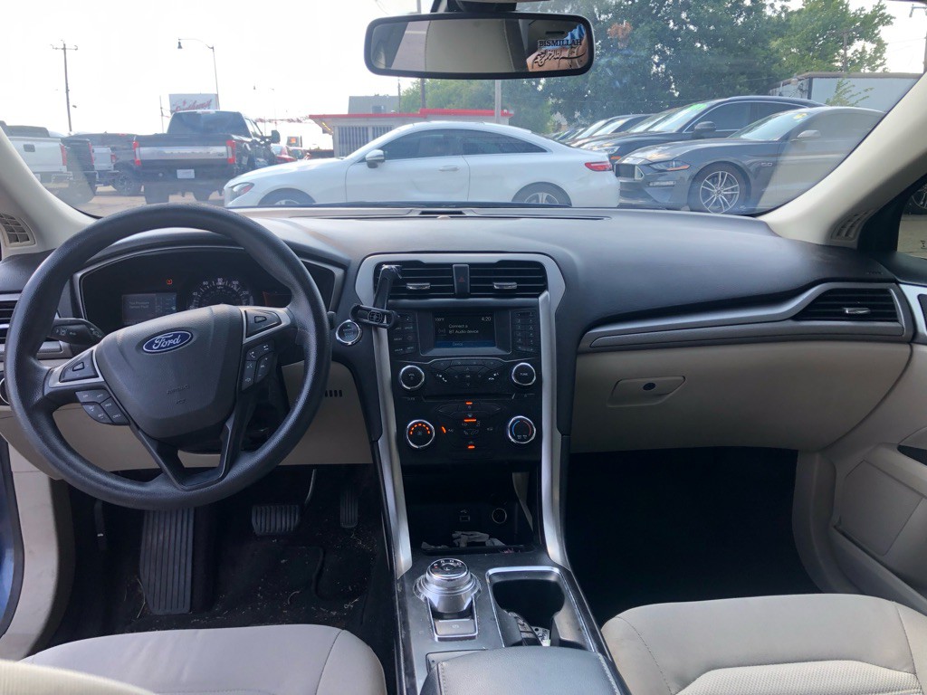 2018 Ford Fusion Image 9