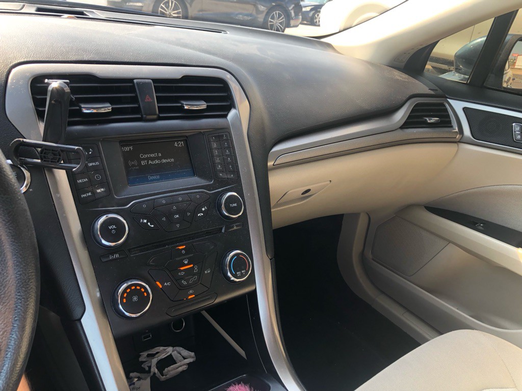 2018 Ford Fusion Image 10