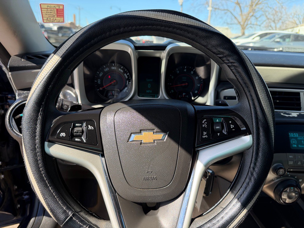 2015 Chevrolet Camaro Image 11