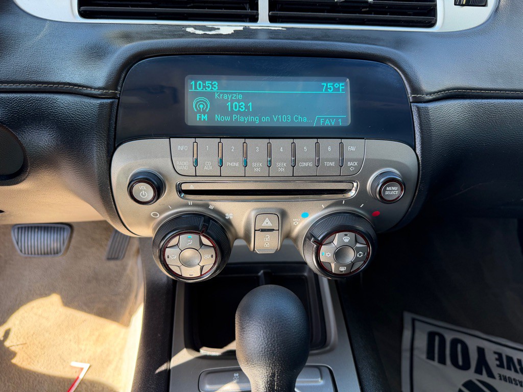 2015 Chevrolet Camaro Image 12