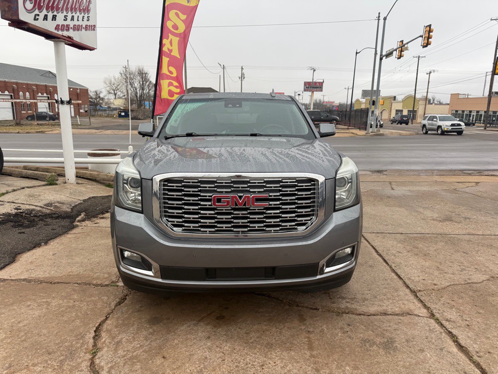 2019 GMC Yukon Image 2