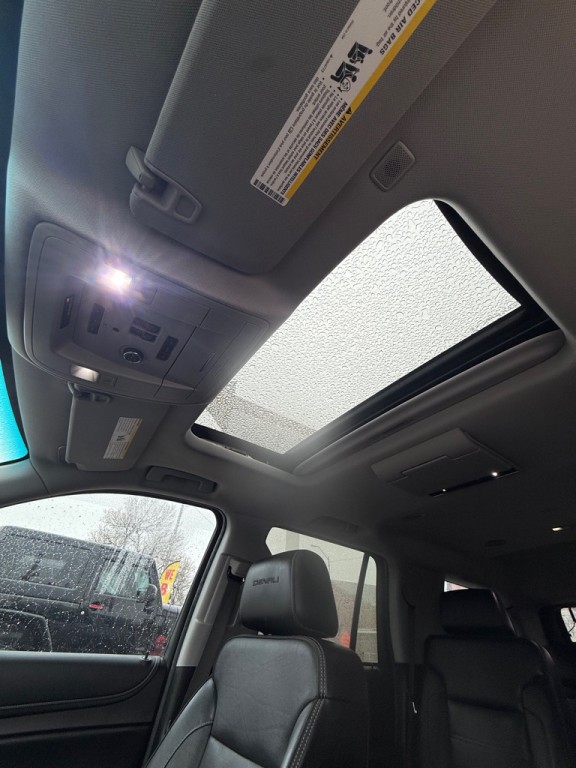 2019 GMC Yukon Image 24