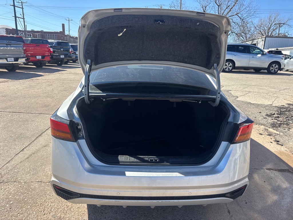 2021 Nissan Altima Image 6