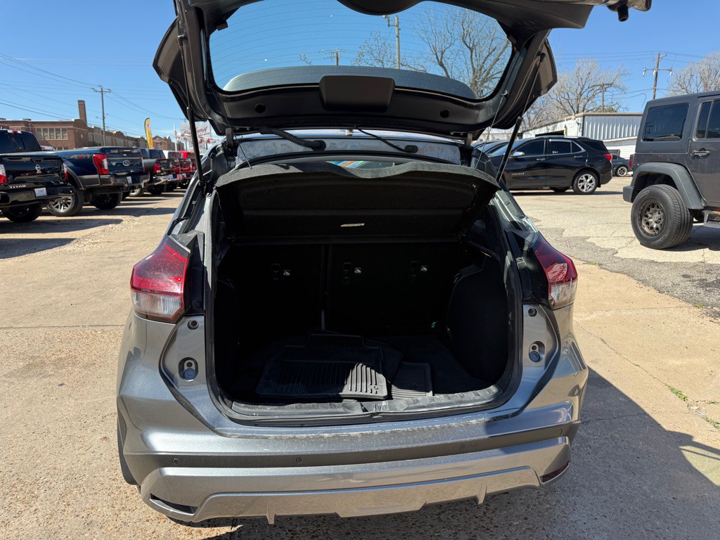2021 Nissan Kicks Image 10