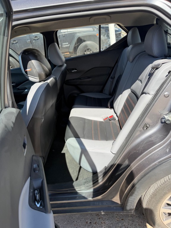 2021 Nissan Kicks Image 11